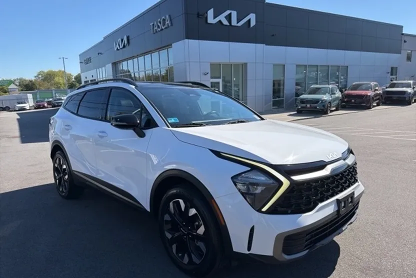 2023 Kia Sportage X-Line photo 1