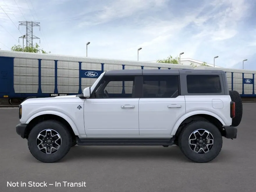 2025 Ford Bronco Outer Banks photo 1