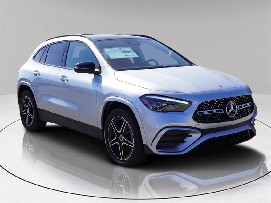 2025 Mercedes Benz GLA 250 photo 1