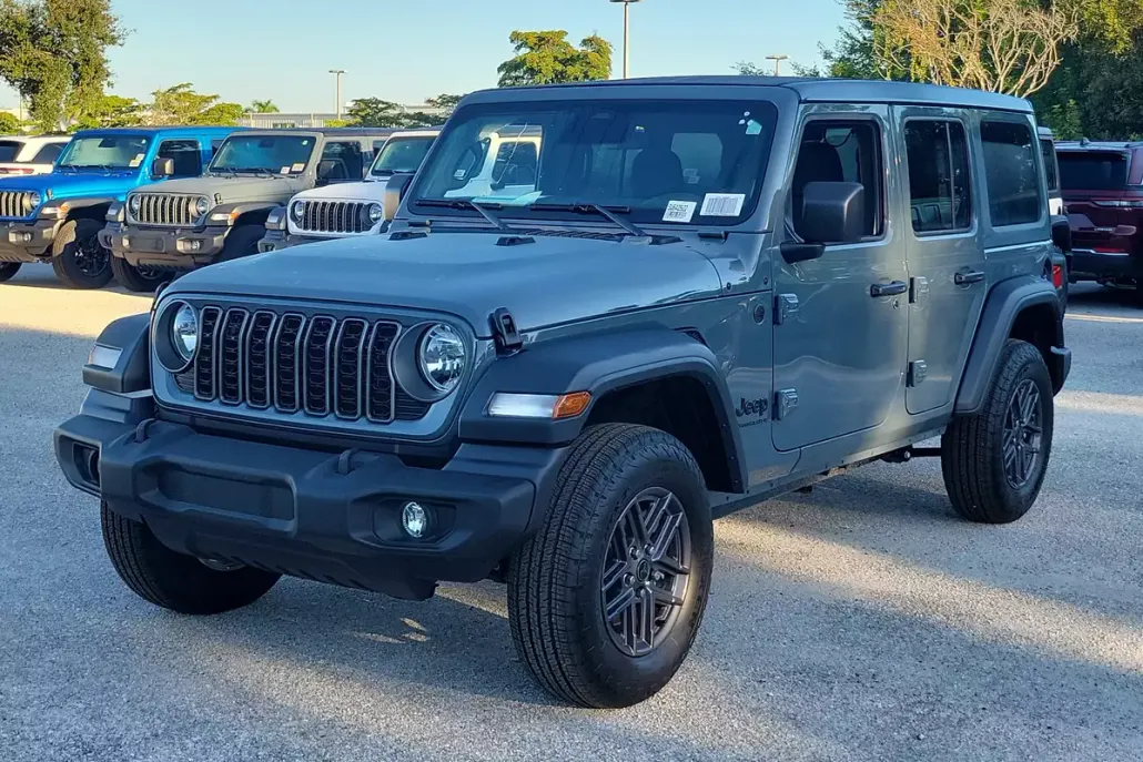 2025 Jeep Wrangler Sport S photo 1