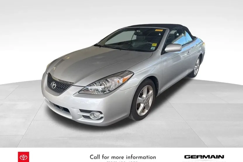 2008 Toyota Camry Solara SLE photo 1