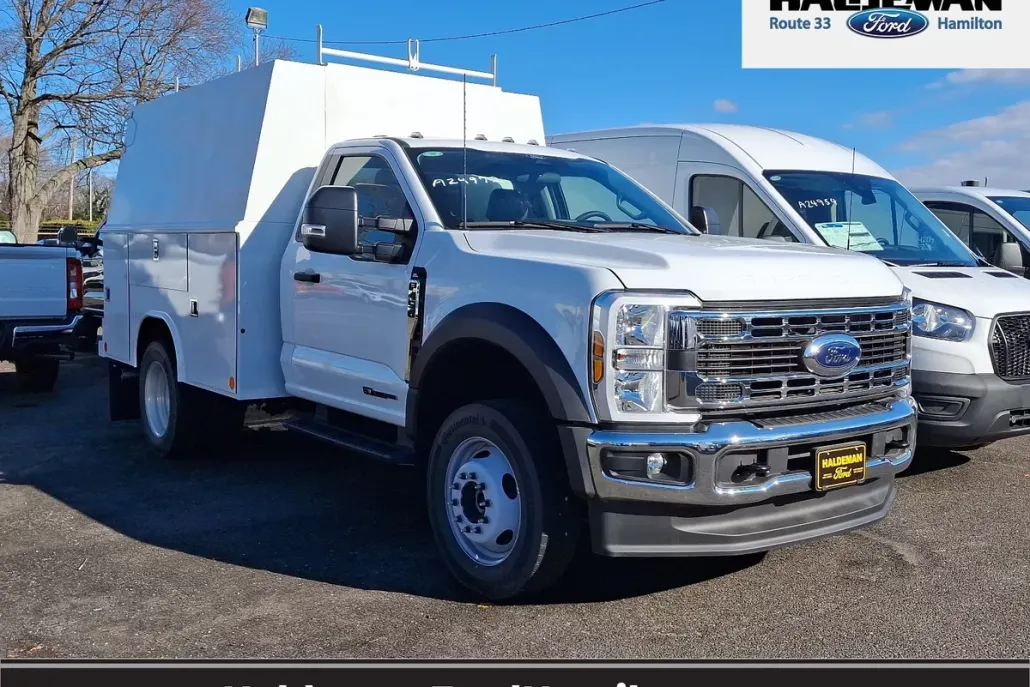 2024 Ford F-450 XL photo 1