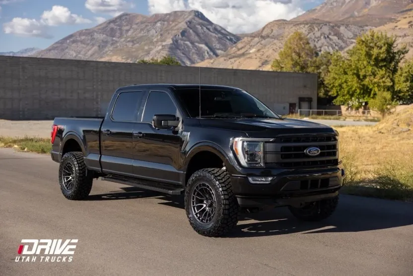 2022 Ford F-150 Lariat photo 1