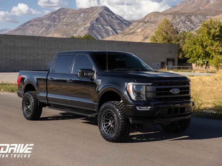 2022 Ford F-150 Lariat photo 1