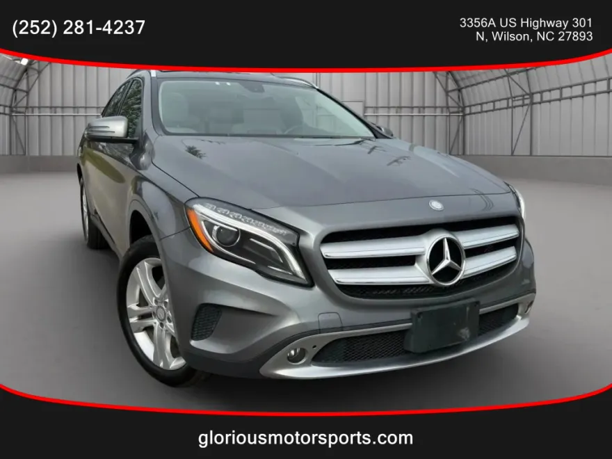 2015 Mercedes Benz GLA 250 4MATIC photo 1