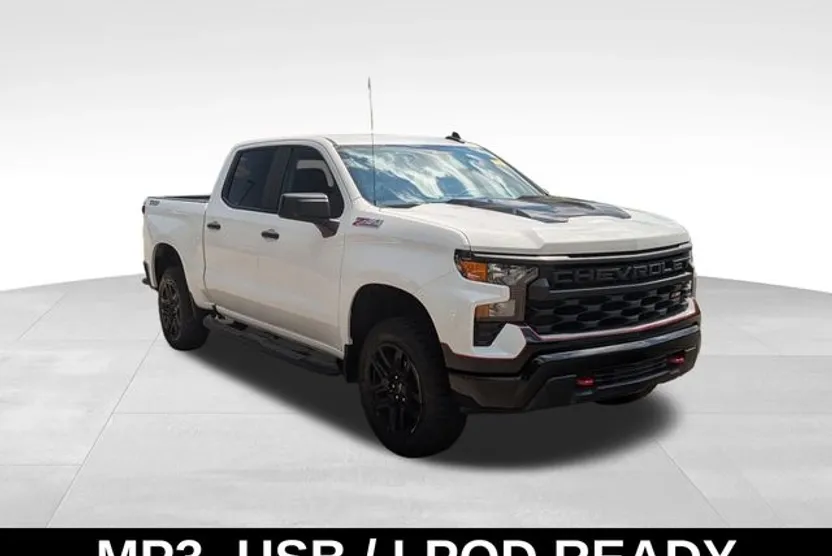 2024 Chevrolet Silverado 1500 Custom Trail Boss photo 1