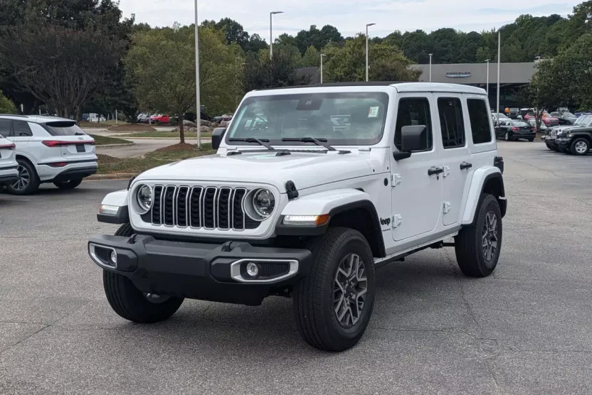 2025 Jeep Wrangler Sahara photo 1
