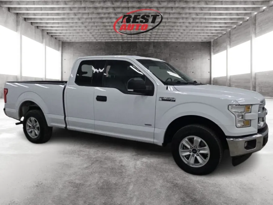2017 Ford F-150 XLT photo 1