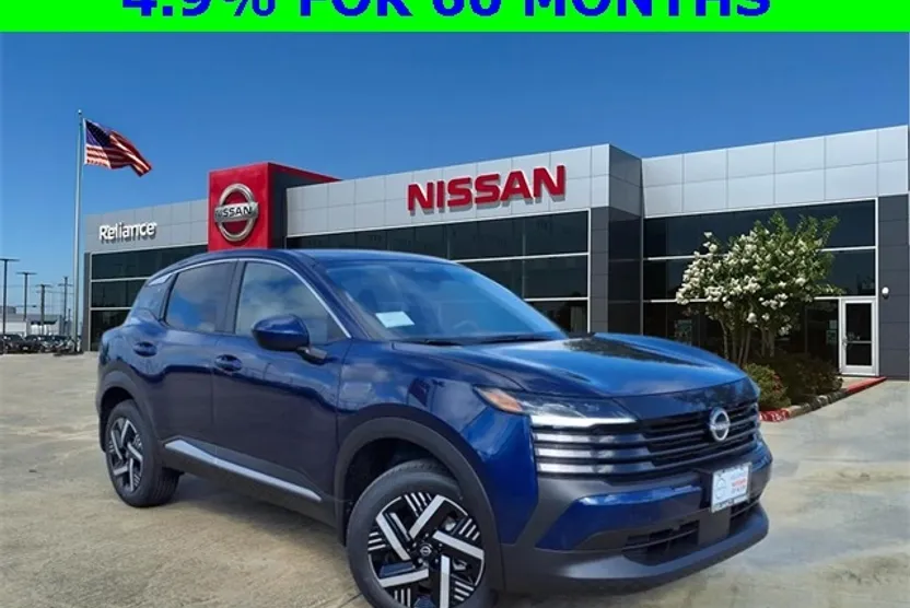 2025 Nissan Kicks SV photo 1