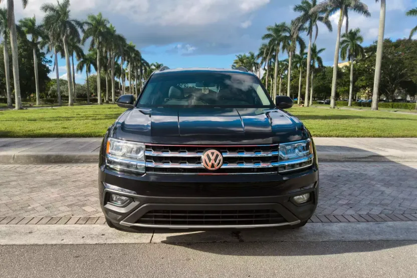 2020 Volkswagen Atlas SE photo 1
