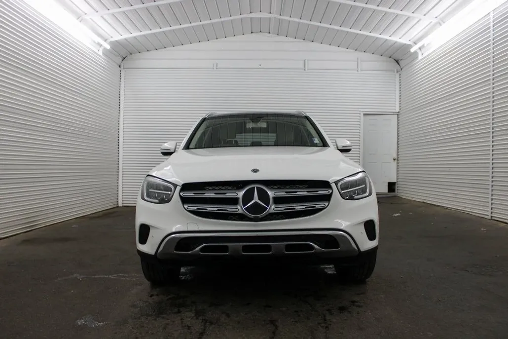 2020 Mercedes Benz GLC 300 photo 1