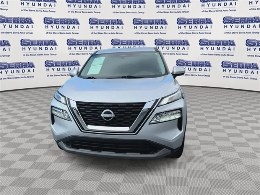 2023 Nissan Rogue SV photo 1