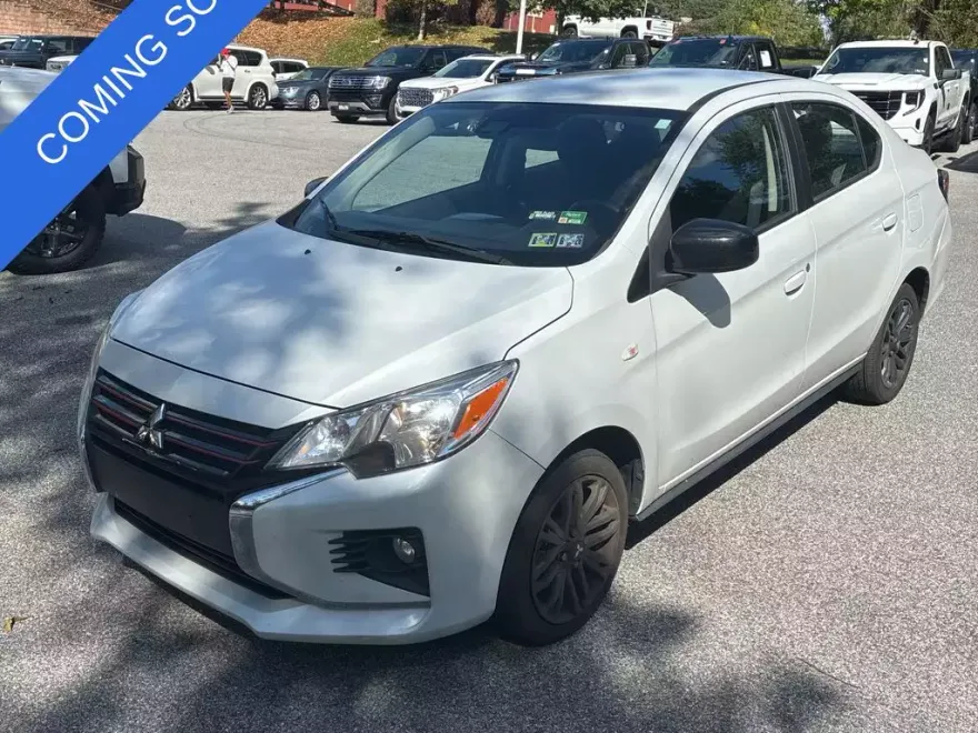 2022 Mitsubishi Mirage G4 Black Edition photo 1