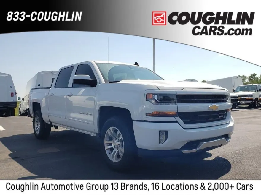 2017 Chevrolet Silverado 1500 LT photo 1