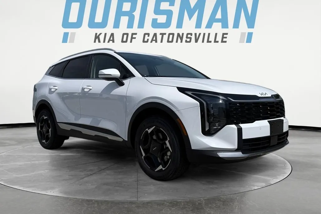 2026 Kia Sportage EX photo 1