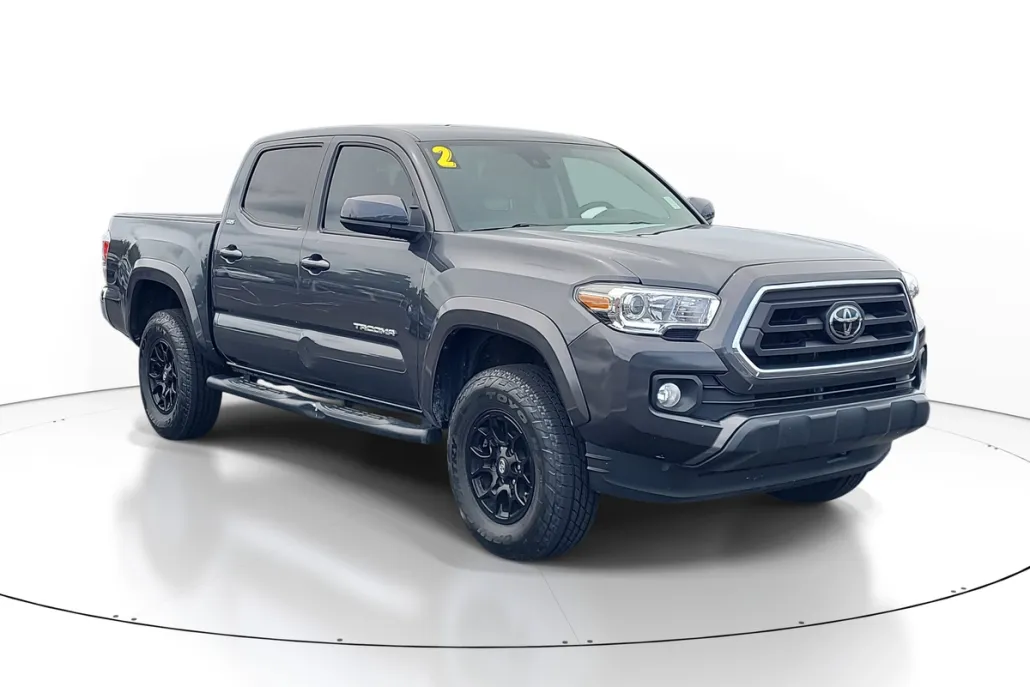 2022 Toyota Tacoma SR5 V6 photo 1