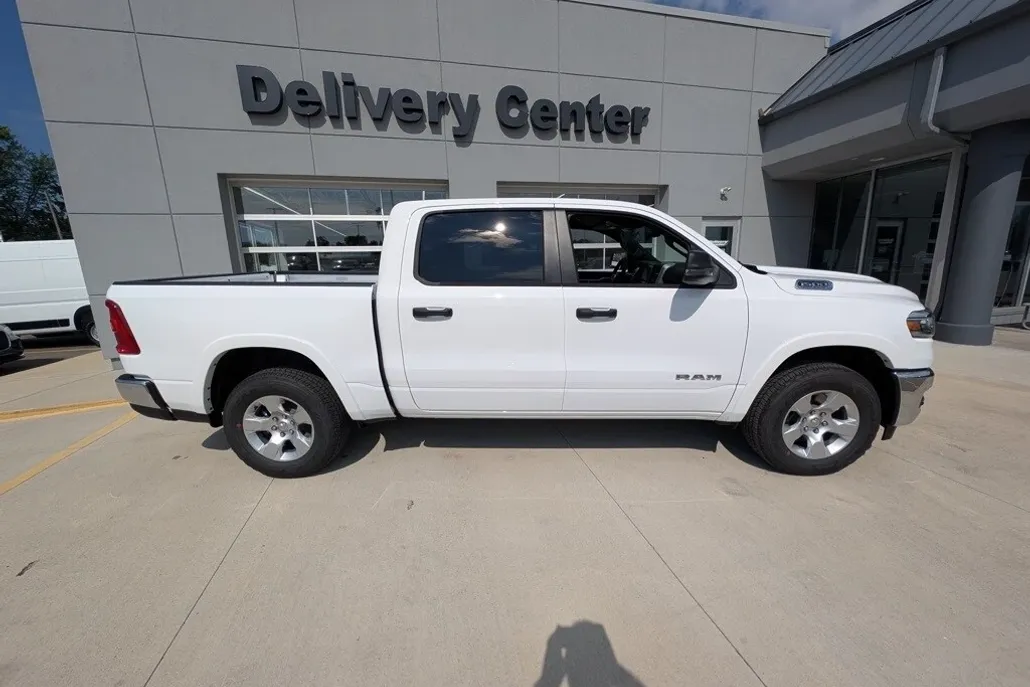 2026 Ram 1500 Big Horn photo 1