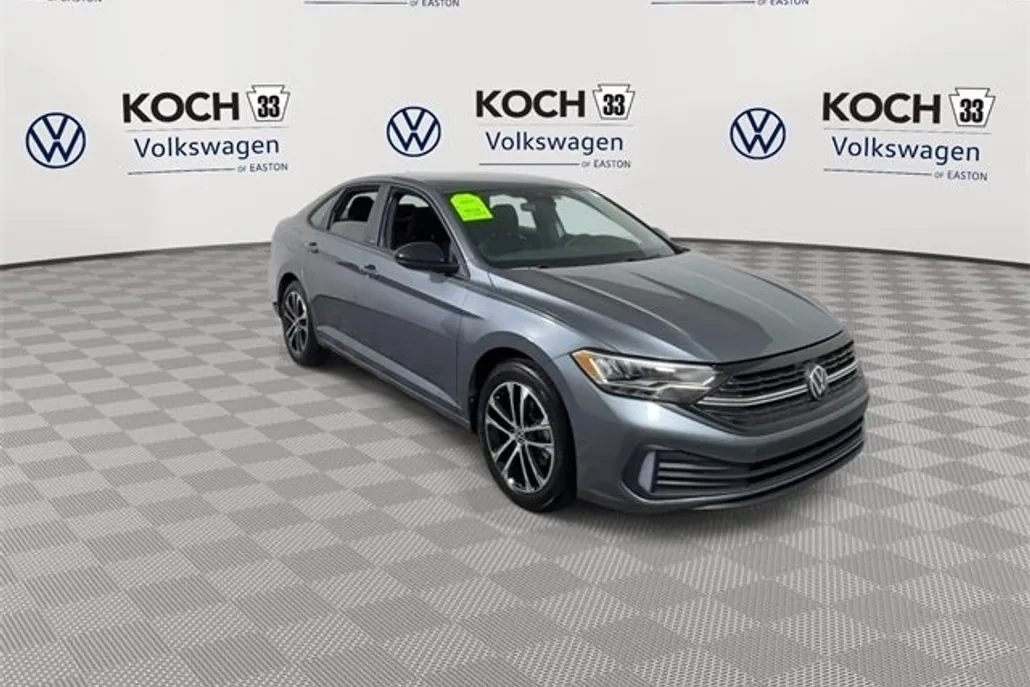 2024 Volkswagen Jetta 1.5T Sport photo 1
