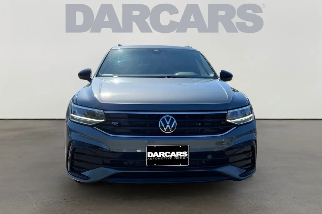 2022 Volkswagen Tiguan SE R-Line Black photo 1
