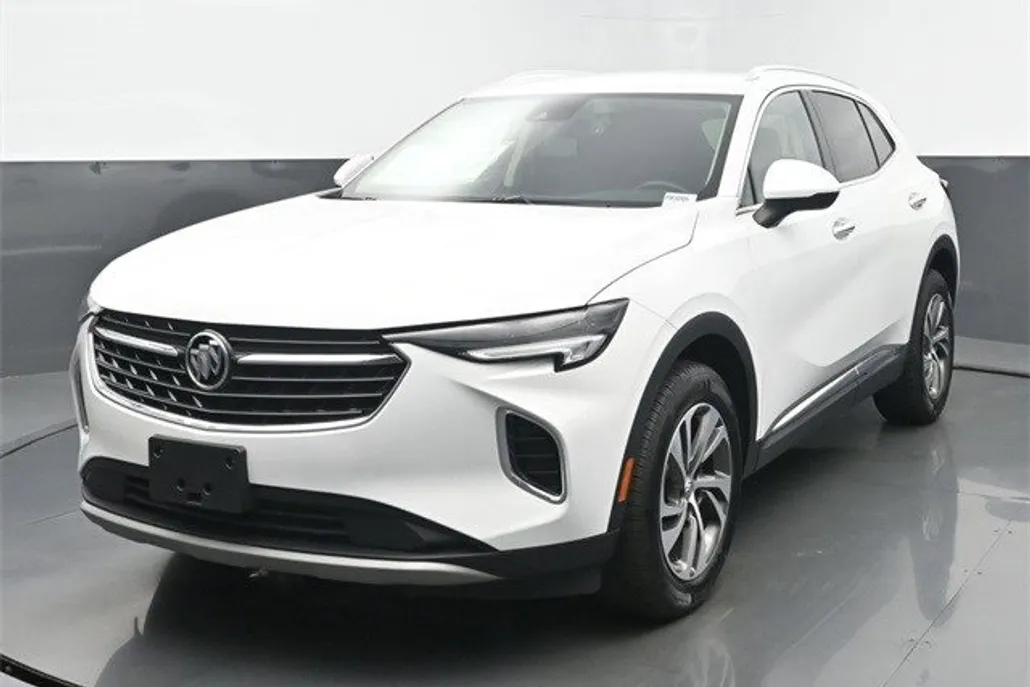 2023 Buick Envision Essence photo 1