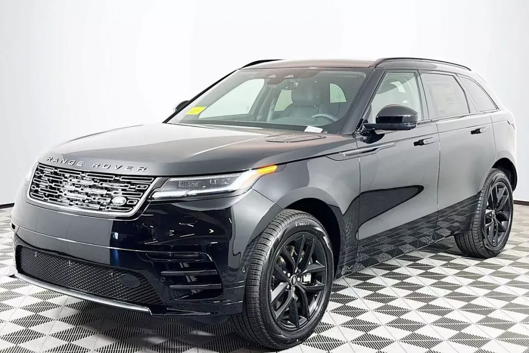 2026 Land Rover Range Rover Velar SE photo 1