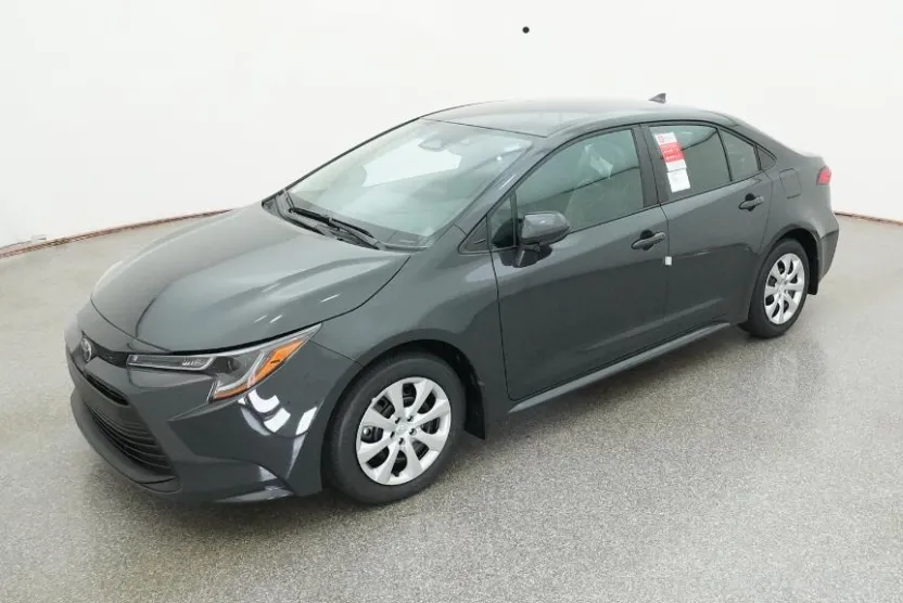2026 Toyota Corolla LE photo 1