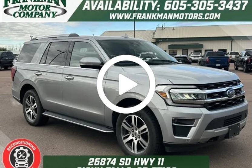 2023 Ford Expedition Limited photo 1