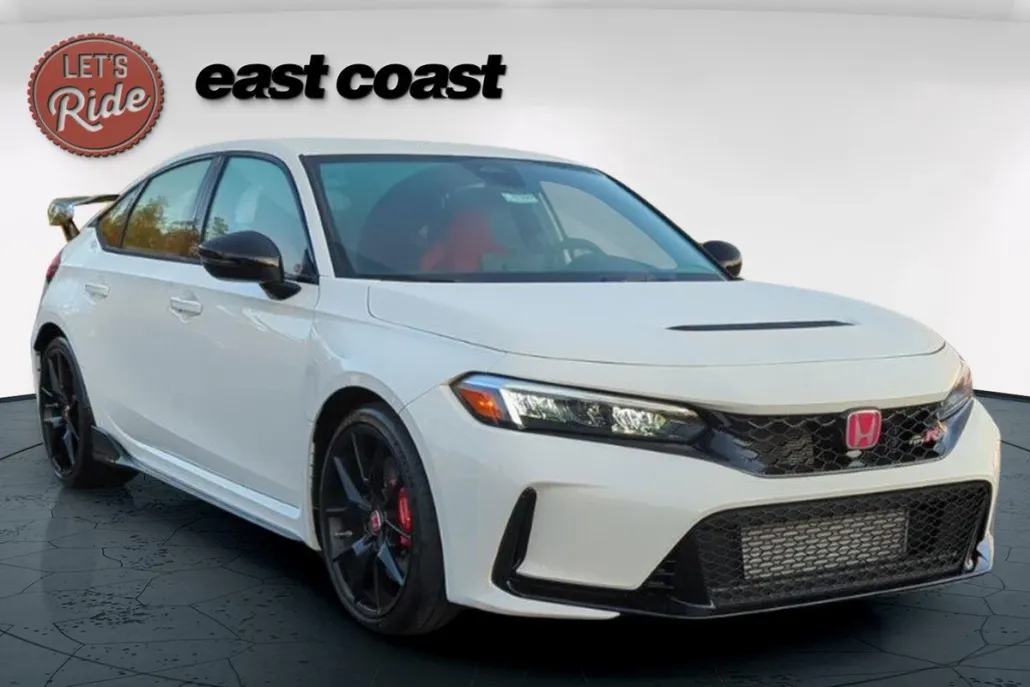 2025 Honda Civic Type R photo 1