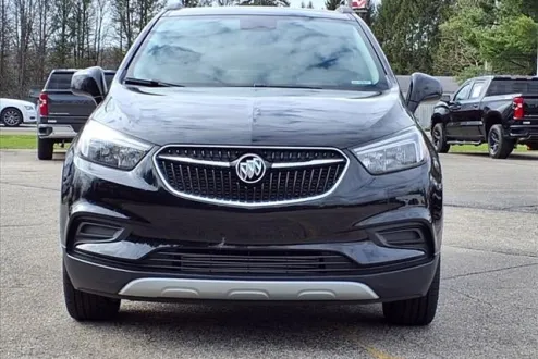 2022 Buick Encore Preferred photo 2