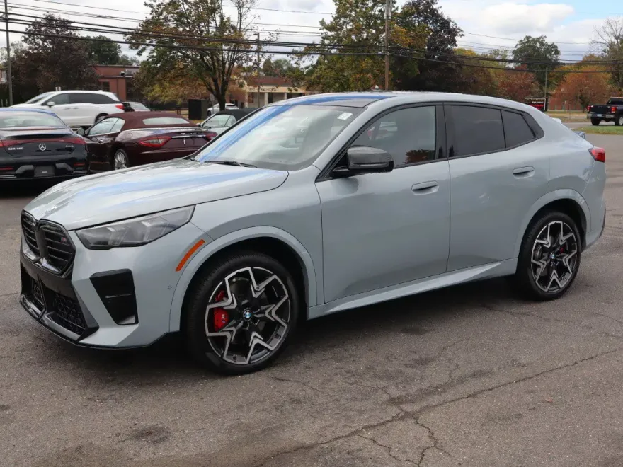 2025 Bmw X2 M35i photo 1