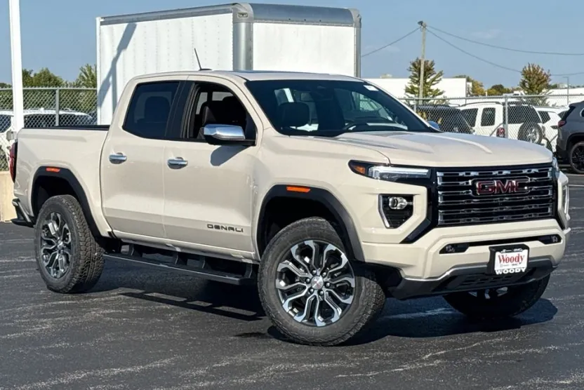 2026 Gmc Canyon Denali photo 1