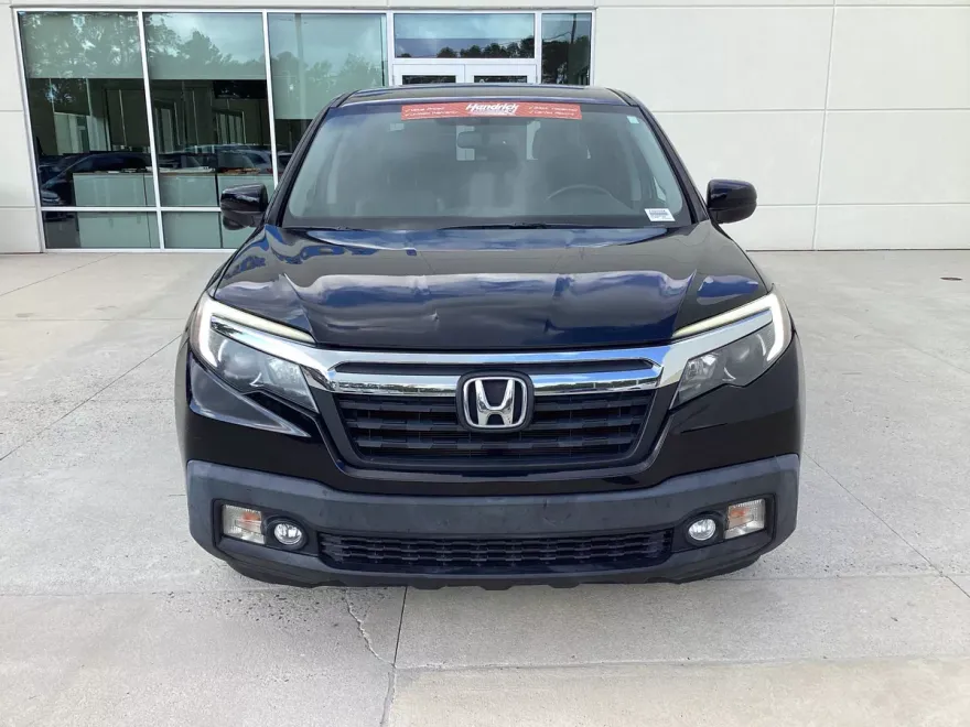 2017 Honda Ridgeline RTL-T photo 1