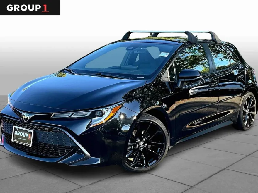 2022 Toyota Corolla SE Nightshade Edition photo 1