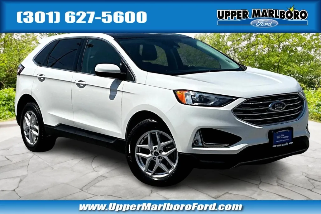 2022 Ford Edge SEL photo 1