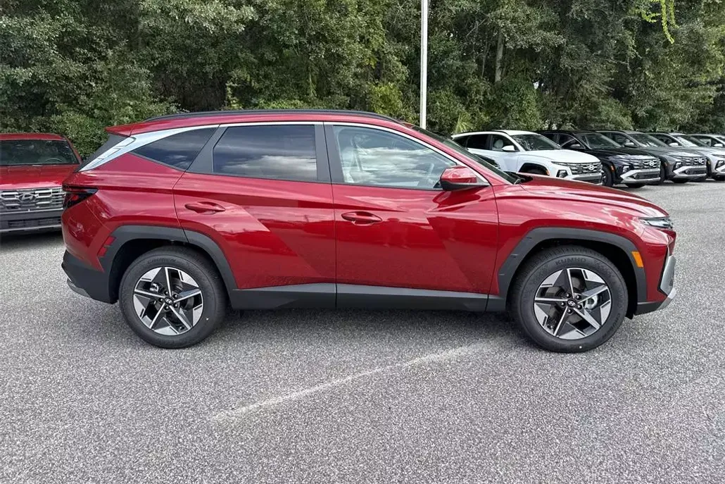 2026 Hyundai Tucson SEL photo 1