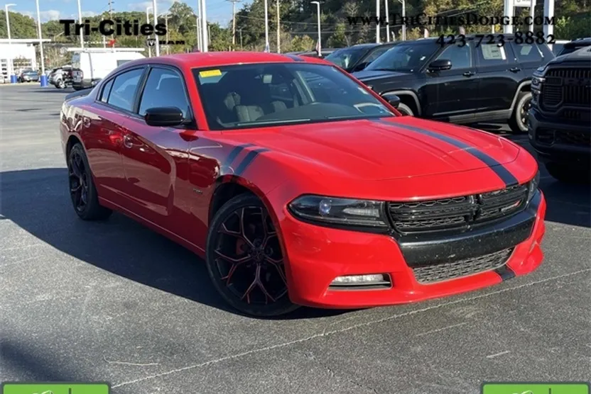 2018 Dodge Charger R/T photo 1