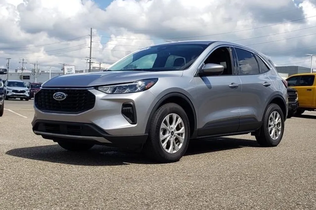 2023 Ford Escape Active photo 1