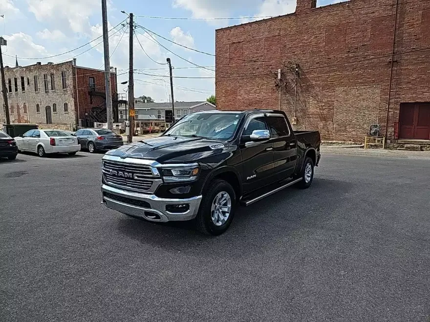 2022 Ram 1500 Laramie photo 1