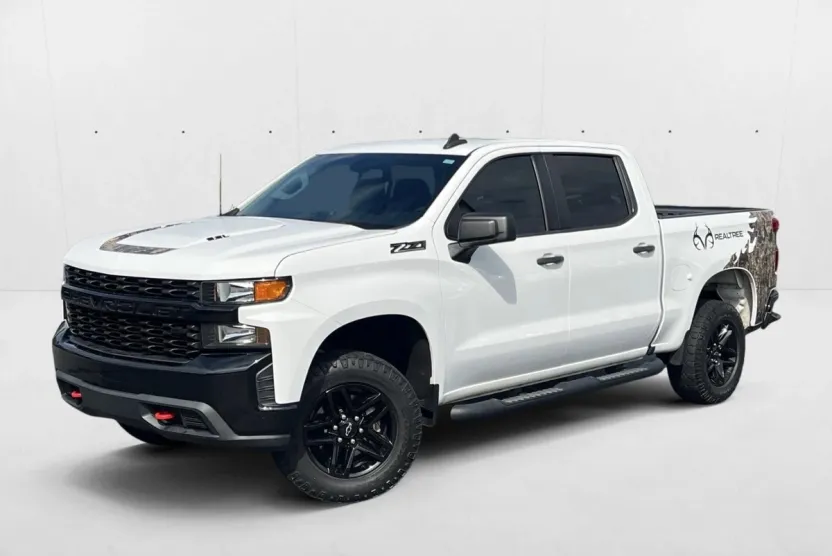 2021 Chevrolet Silverado 1500 Custom Trail Boss photo 1