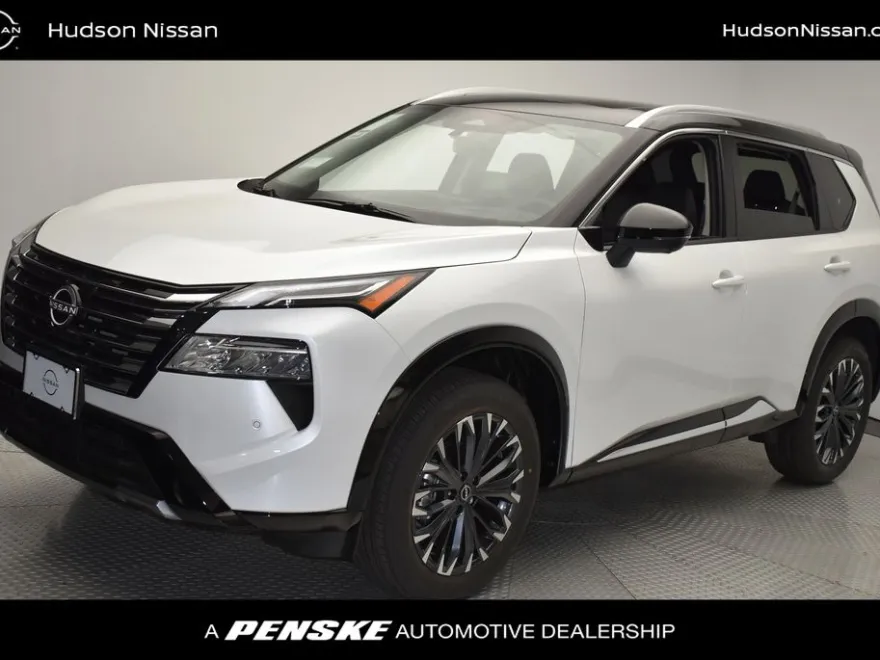 2026 Nissan Rogue Platinum photo 1