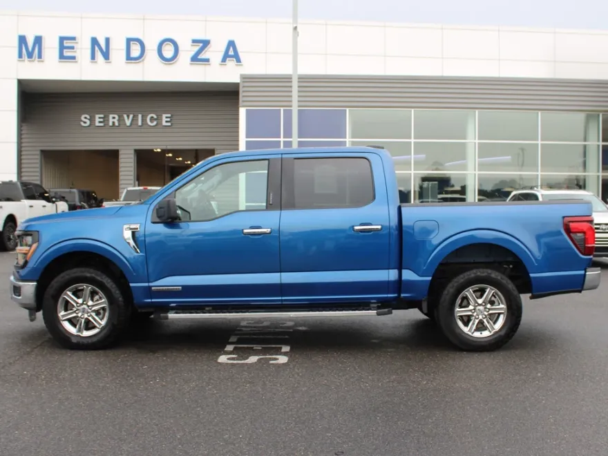 2024 Ford F-150 XLT photo 1