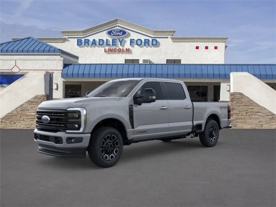 2025 Ford F-350 Platinum photo 1