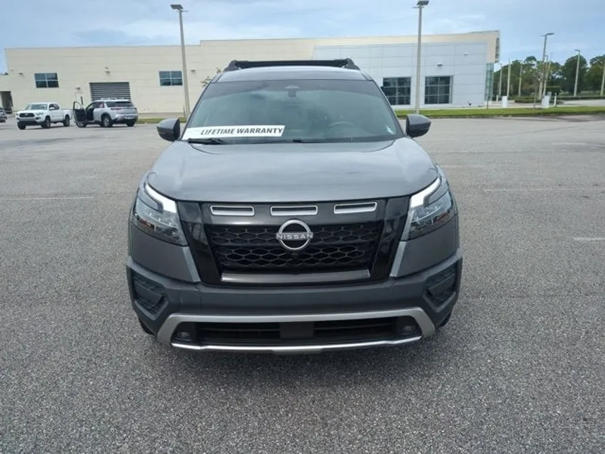 2023 Nissan Pathfinder Rock Creek photo 1