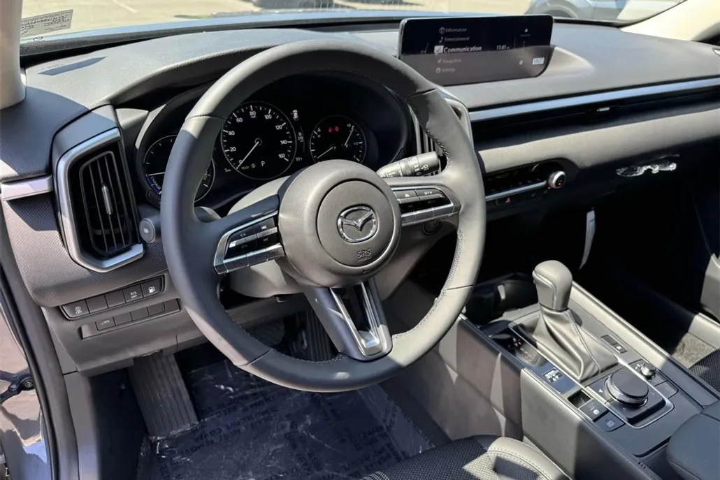 2025 Mazda CX-50 2.5 Select photo 1