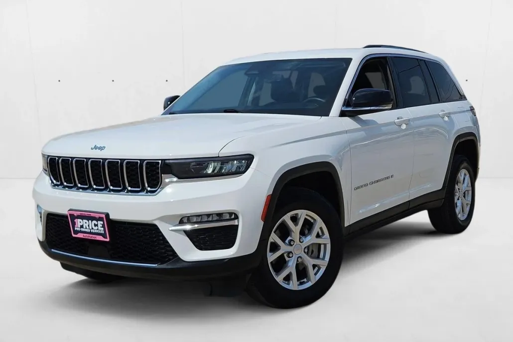 2023 Jeep Grand Cherokee Limited photo 1
