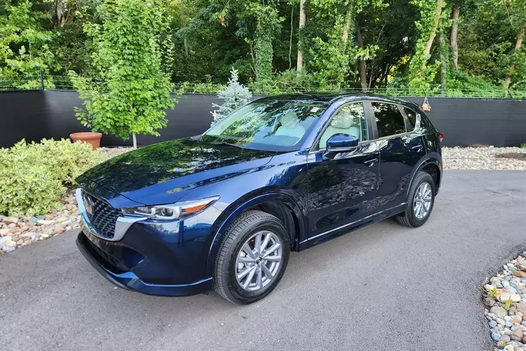 2024 Mazda CX-5 2.5 S Preferred photo 1