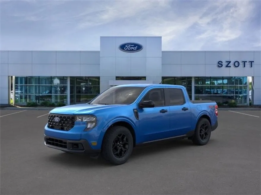 2025 Ford Maverick XLT photo 1