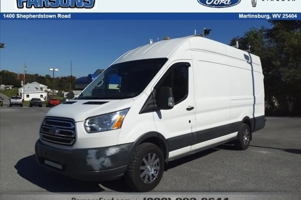2017 Ford Transit photo 1