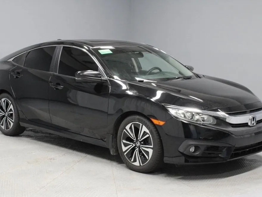 2016 Honda Civic EX-T photo 1