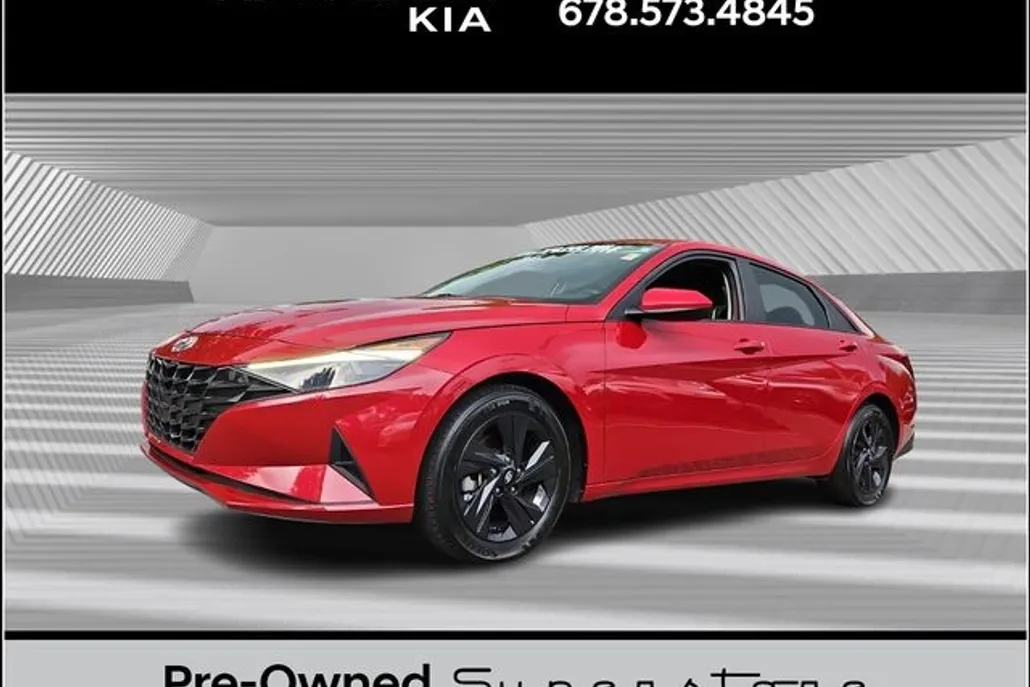 2022 Hyundai Elantra SEL photo 1